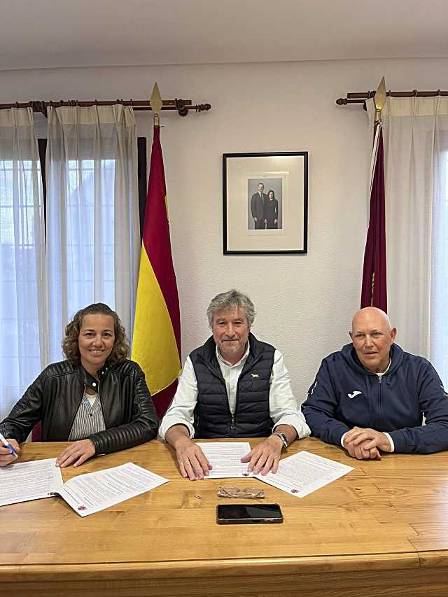 Nambroca renovó su acuerdo con Albrocal para organizar el Certamen de Teatro