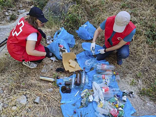 Cruz Roja organiza actividades de limpieza para el Día Internacional del Medio Ambiente
