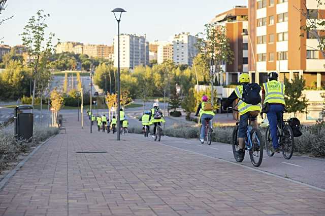 La iniciativa Al cole en dos ruedas logra cerca de 1.400 inscripciones en Tres Cantos