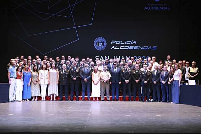 Alcobendas honra a la Policía Local en la festividad de San Juan