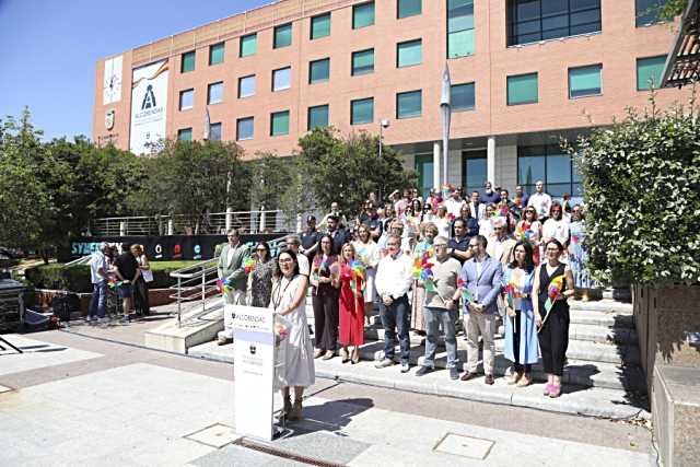 Alcobendas conmemoró el Día Internacional del Orgullo LGTBI con una Declaración Institucional