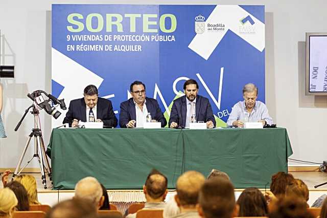 Se celebró sorteo público para nueve viviendas de protección en Boadilla del Monte