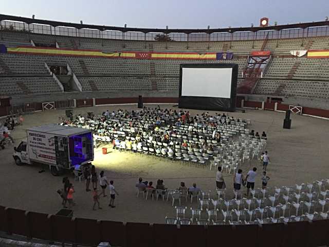 La programación de cine al aire libre se extenderá en agosto en la Plaza de Toros