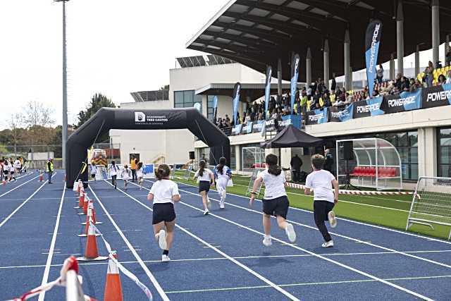 Tres Cantos recibe el Premio Siete Estrellas por su apuesta por el deporte