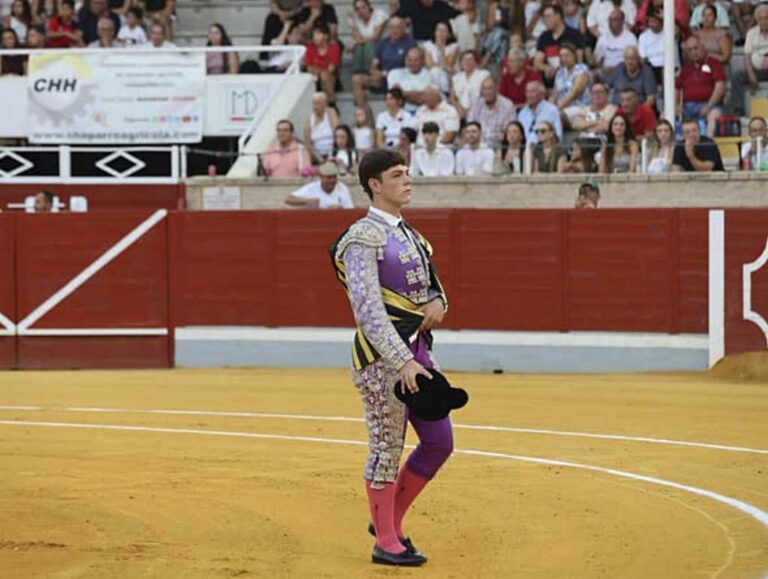 Gorka Jerez debuta con éxito en su localidad natal durante la Semana Cultural 2026 de Villaseca de la Sagra
