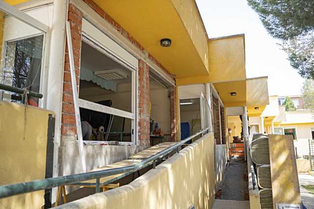 Mejoras en accesibilidad y seguridad en las escuelas infantiles y colegios de la localidad