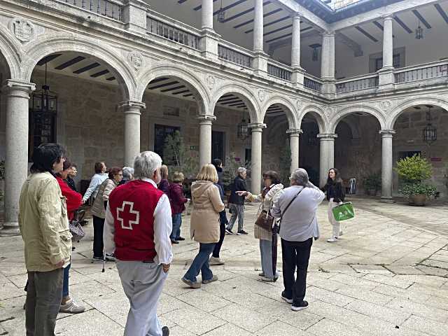 Cruz Roja proporcionó apoyo a 1.345 ancianos y cuidadores, con un enfoque especial en mujeres