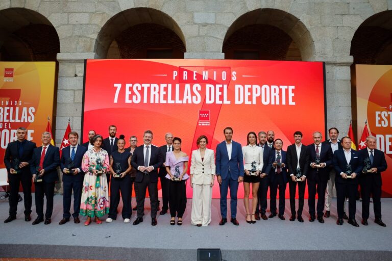 Tres Cantos recibió el Premio Siete Estrellas del Deporte de Madrid en la categoría de Administración Local